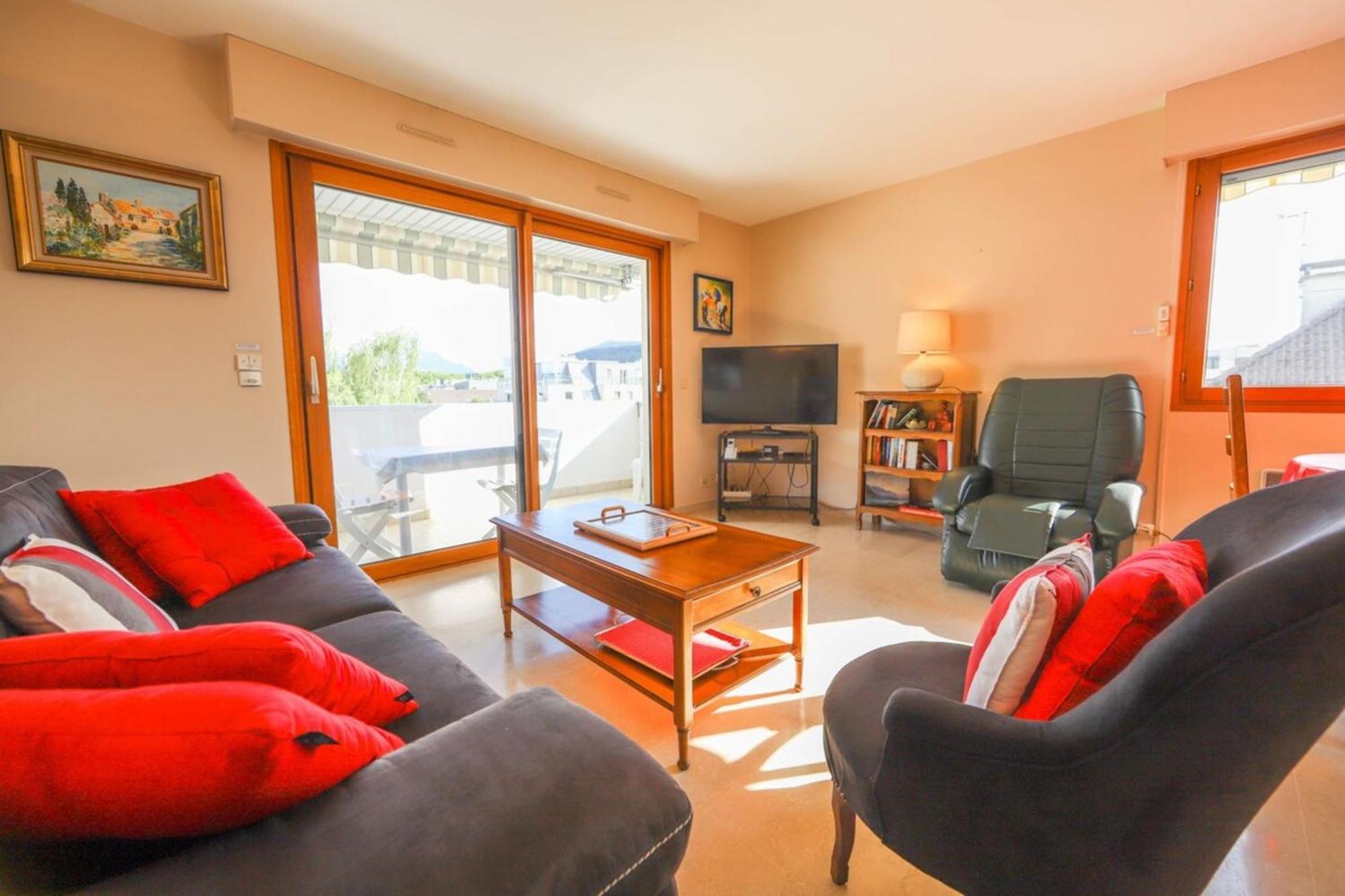 La Pause Annecienne Appartement Familial Annecy Luaran gambar